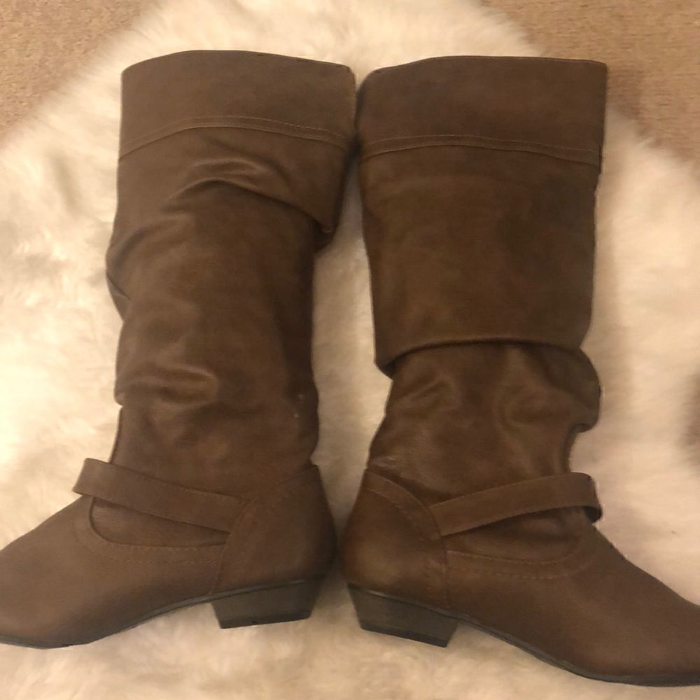 Never worn Brown tall boots size 6.5 - Picture 3 of 8